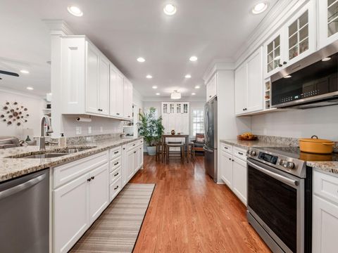 Tiny photo for 1508 Berkshire Road, Columbus, OH 43221 (MLS # 226007862)