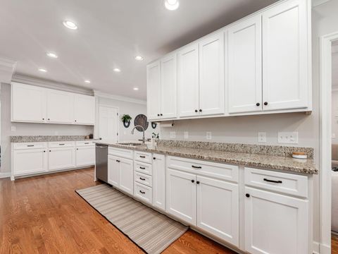 Tiny photo for 1508 Berkshire Road, Columbus, OH 43221 (MLS # 226007862)