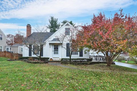 Photo of 125 Sheffield Road, Columbus, OH 43214 (MLS # 225043804)