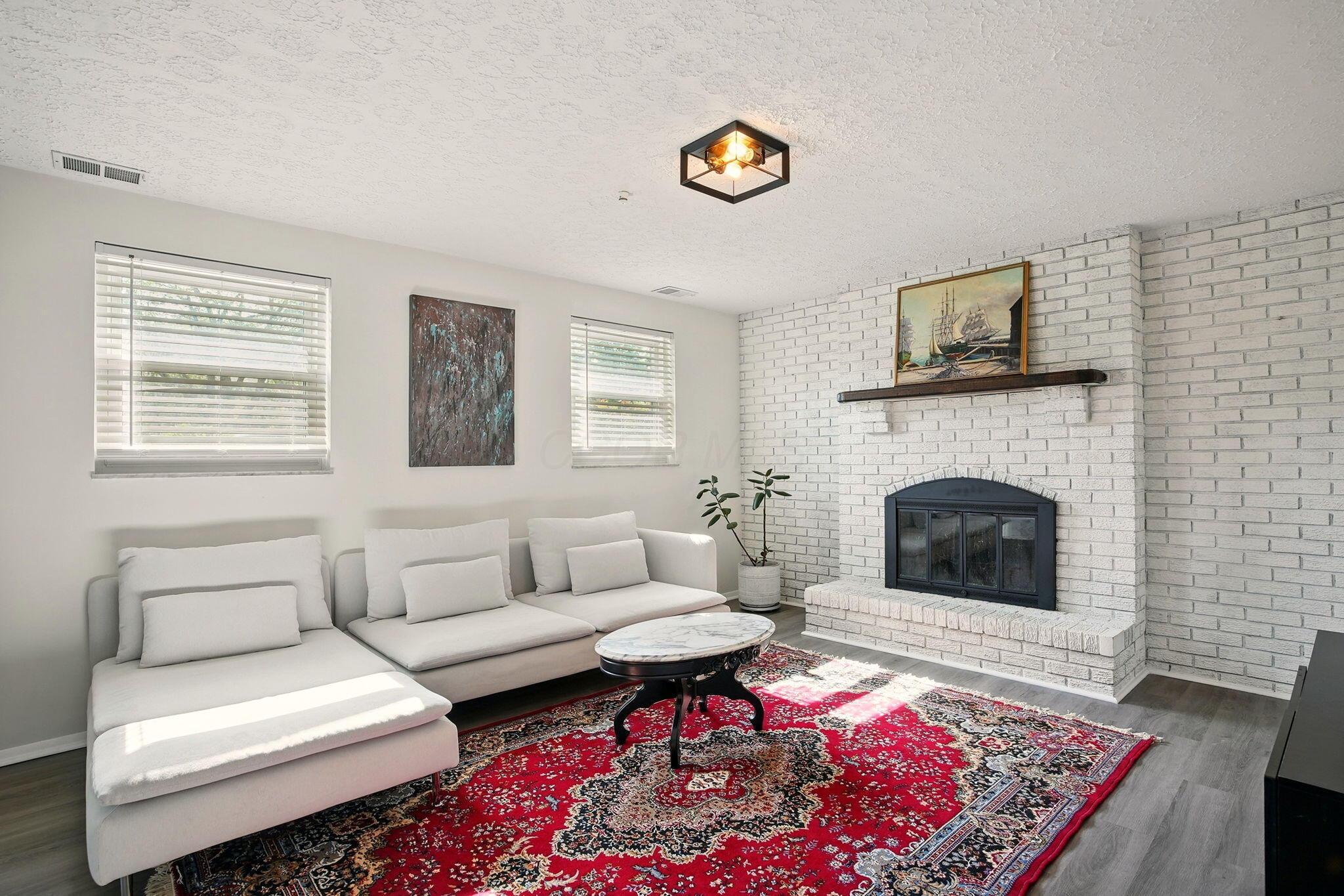 651 Dovalon Place, Galloway, Ohio image 33
