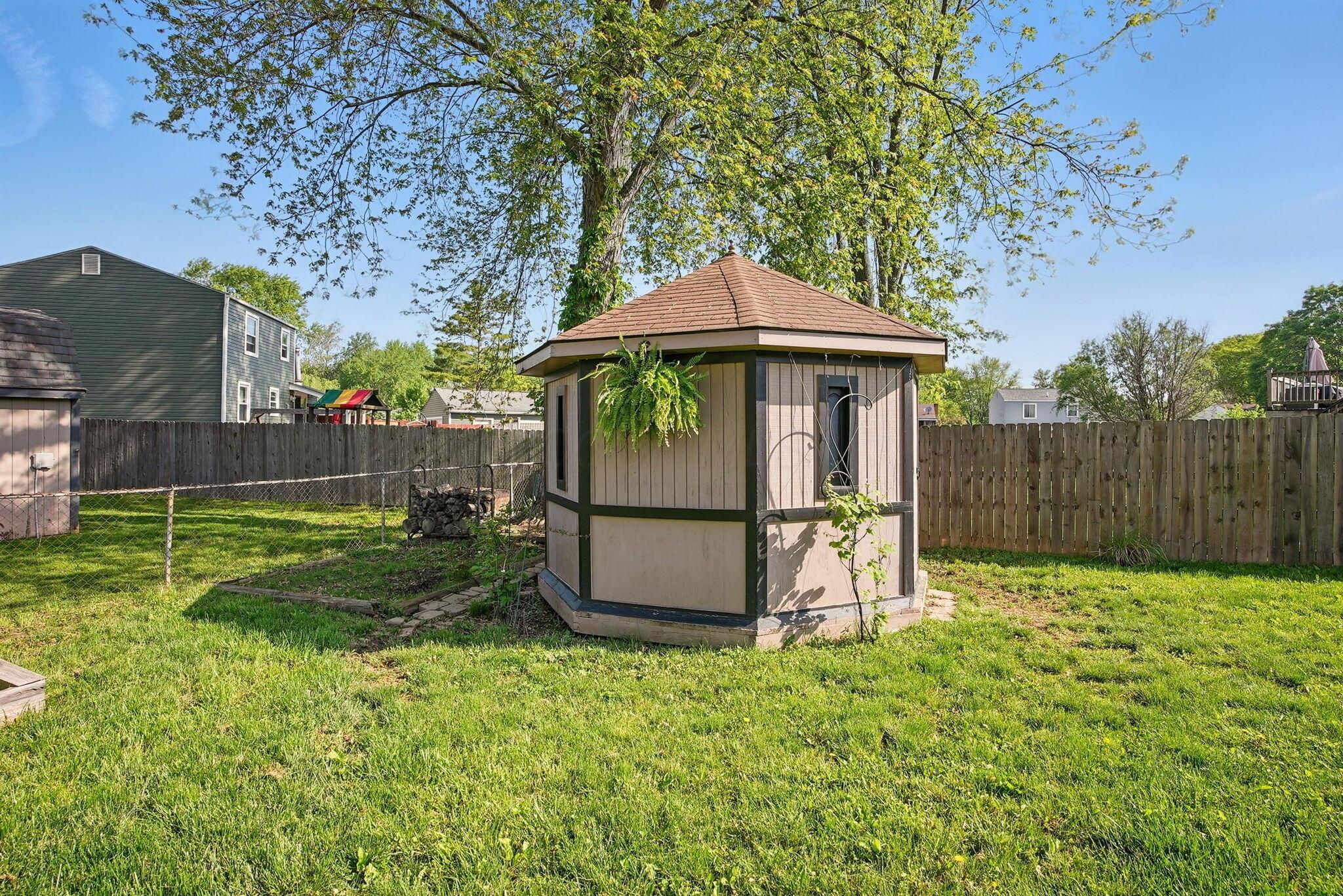 651 Dovalon Place, Galloway, Ohio image 47