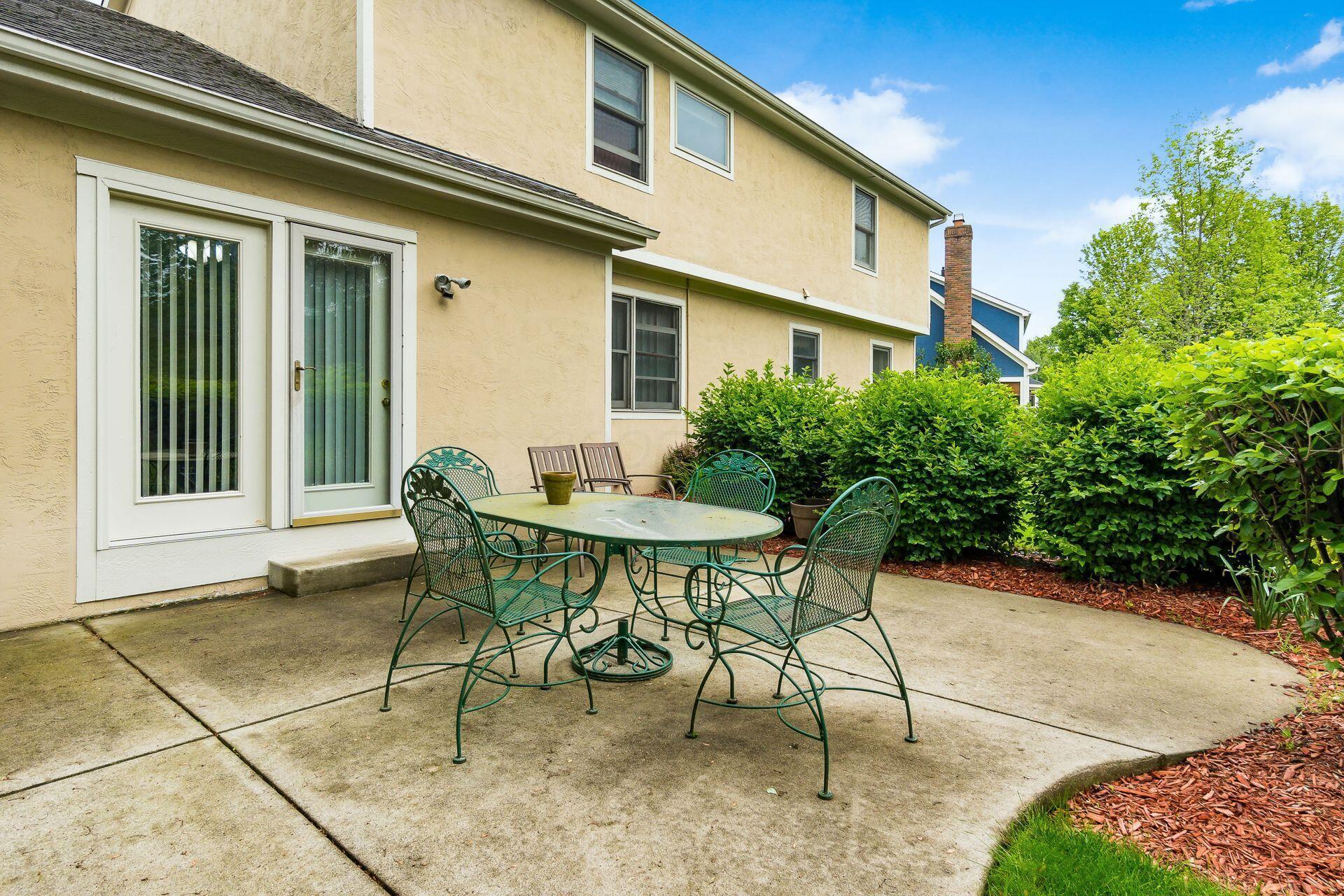 716 Winsholen Court, Westerville, Ohio image 32