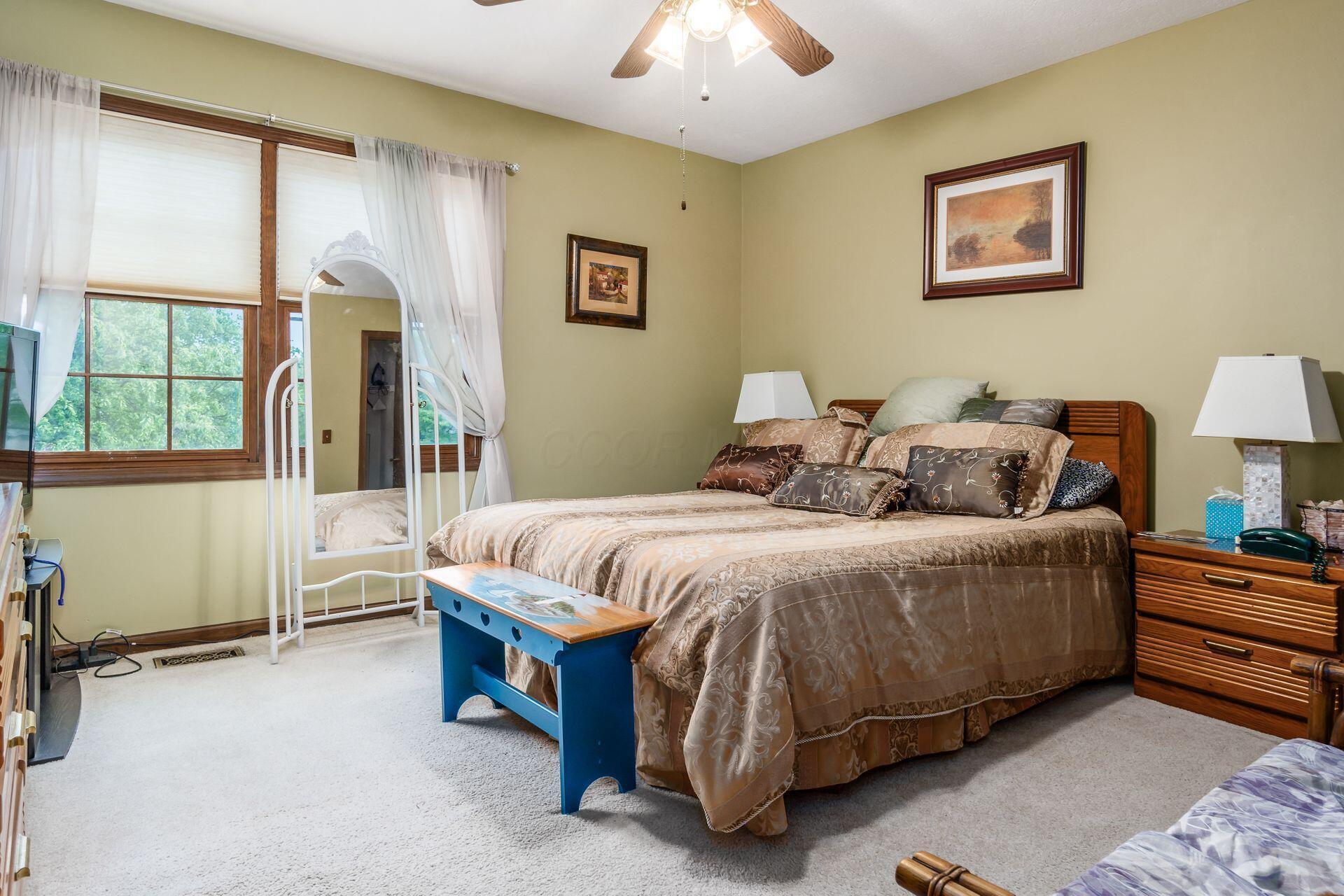 716 Winsholen Court, Westerville, Ohio image 23