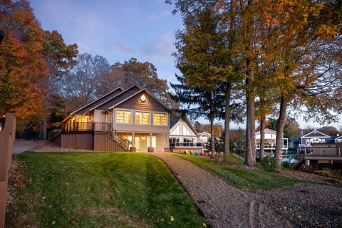 Photo of 4045 Apple Valley Drive LOT 10 #LOT 10, Howard, OH 43028 (MLS # 225046215)