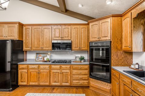 Tiny photo for 4045 Apple Valley Drive LOT 10 #LOT 10, Howard, OH 43028 (MLS # 225046215)