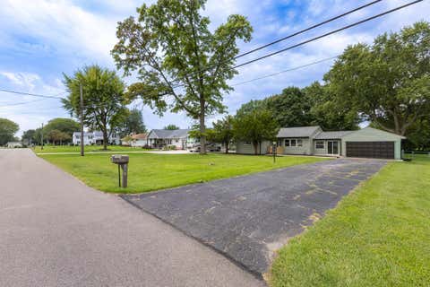 Photo of 1341 Lusch Road, Marion, OH 43302 (MLS # 226032119)