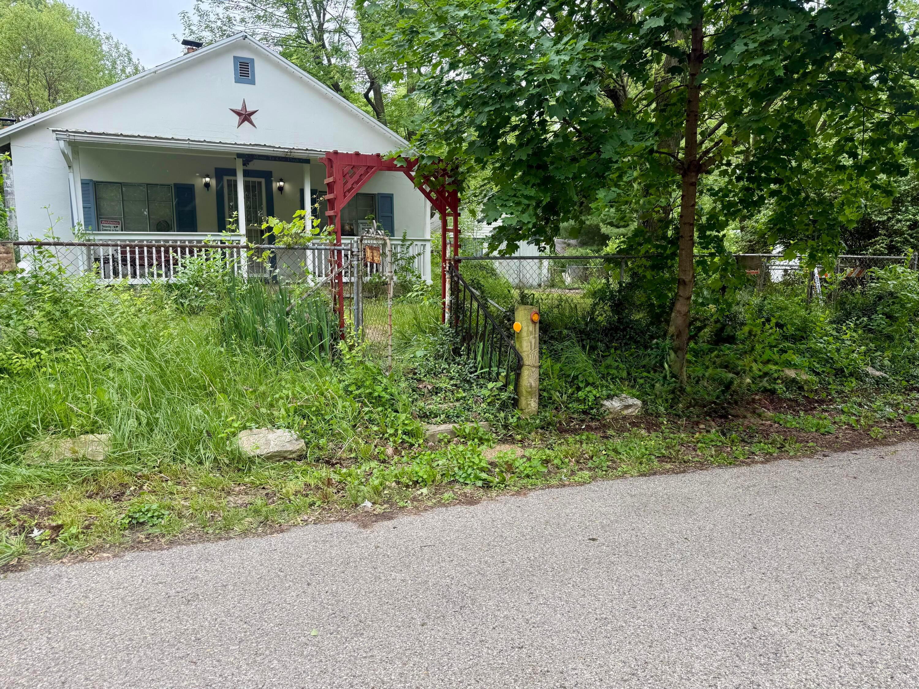 19 University Road, Medway, Ohio image 1