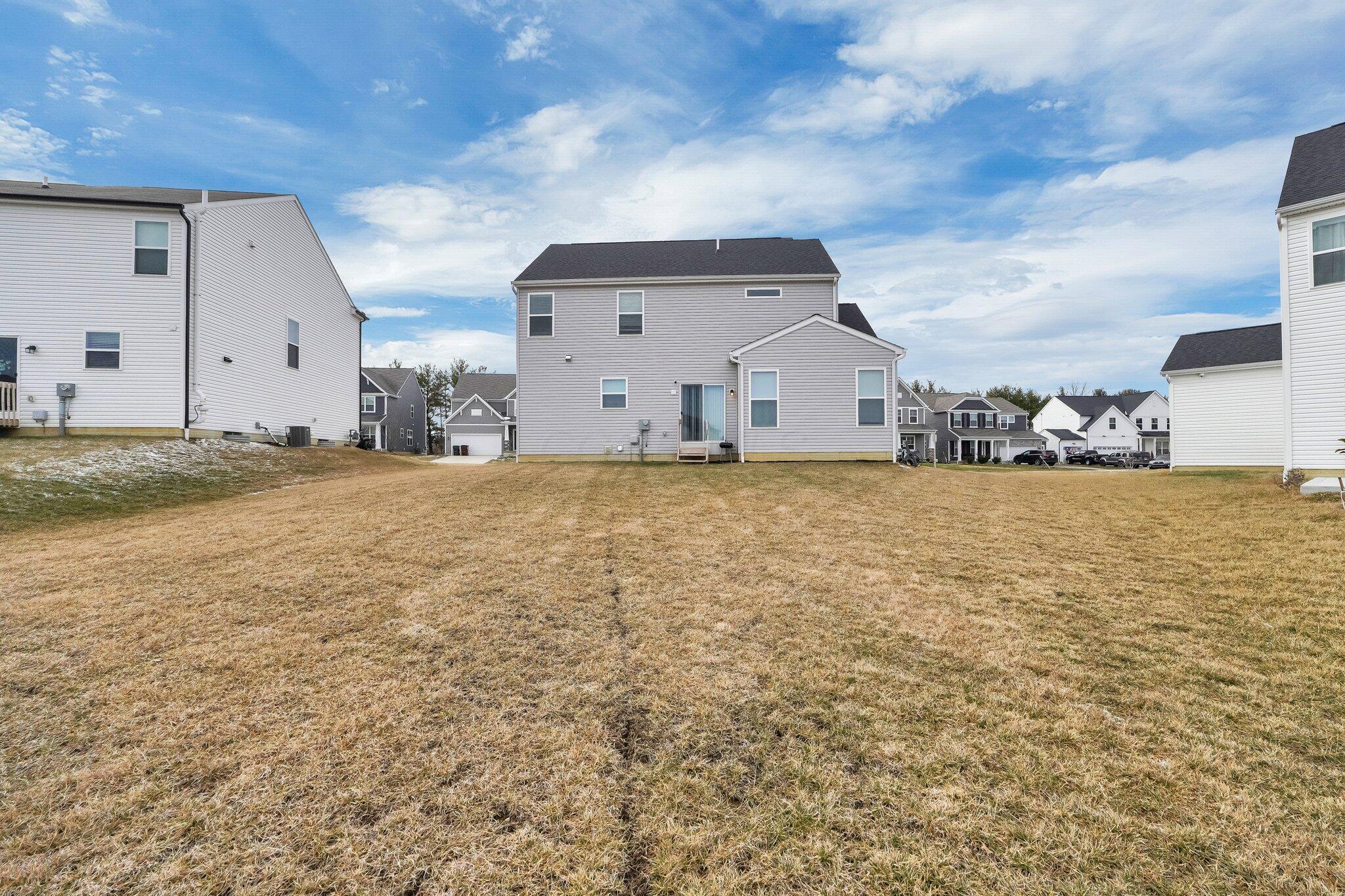 9061 Philmont Curve Drive, Blacklick, Ohio image 36
