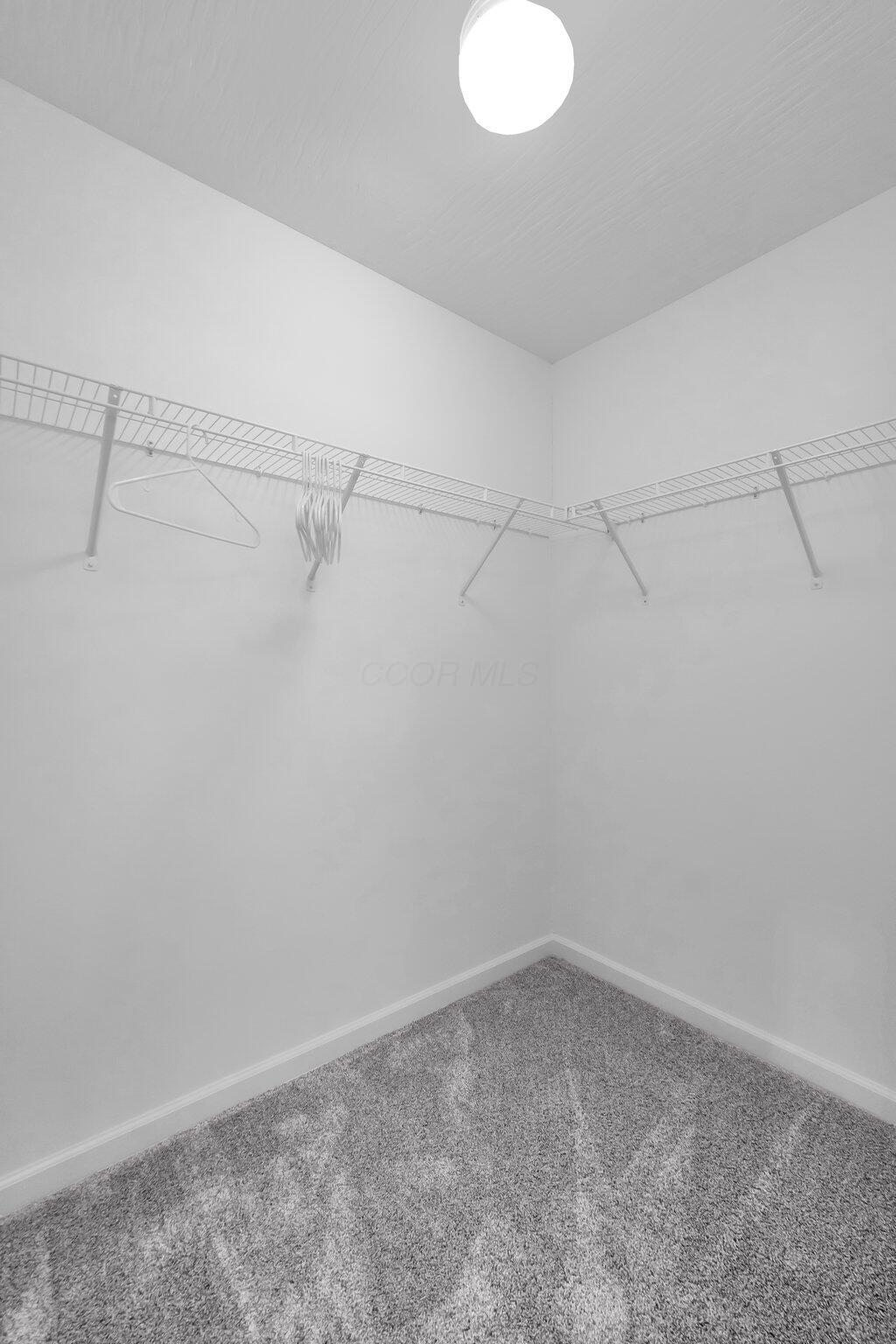 9061 Philmont Curve Drive, Blacklick, Ohio image 25