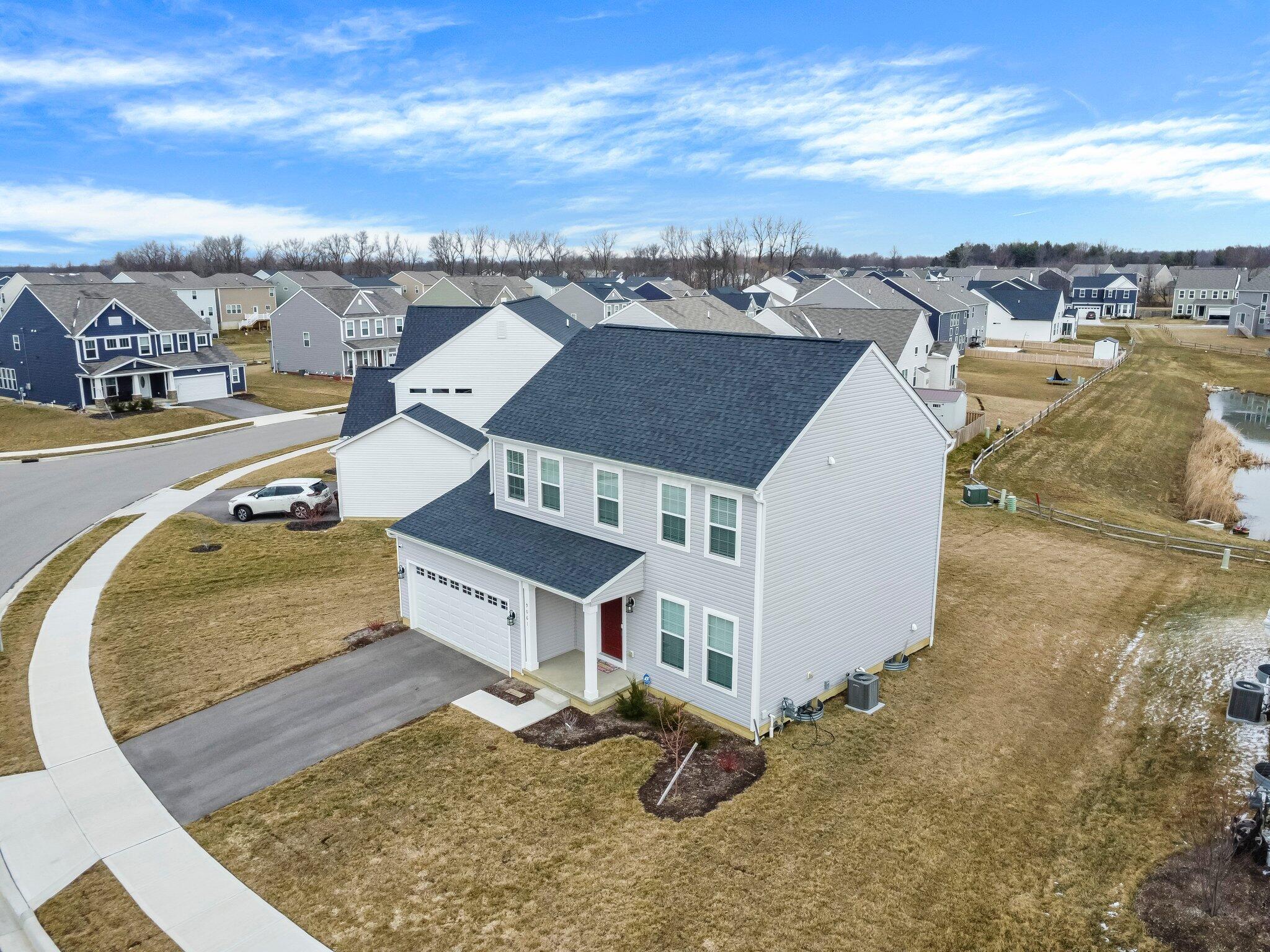 9061 Philmont Curve Drive, Blacklick, Ohio image 5