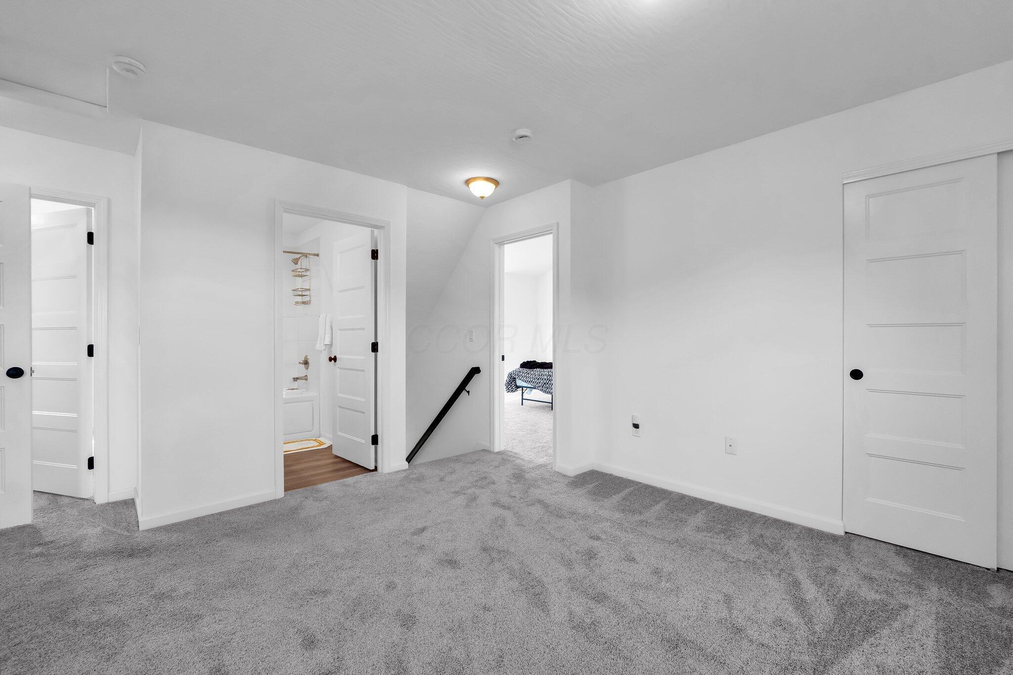 9061 Philmont Curve Drive, Blacklick, Ohio image 28