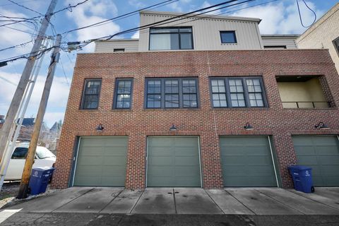 Tiny photo for 58 E Hubbard Avenue C #C, Columbus, OH 43215 (MLS # 226005562)