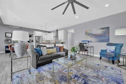 Tiny photo for 58 E Hubbard Avenue C #C, Columbus, OH 43215 (MLS # 226005562)