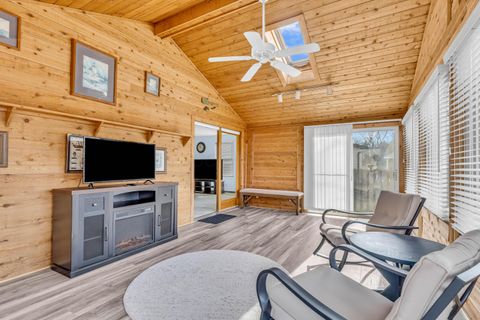 Tiny photo for 701 Hunters Run, Gahanna, OH 43230 (MLS # 225046206)