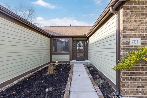 Tiny photo for 701 Hunters Run, Gahanna, OH 43230 (MLS # 225046206)