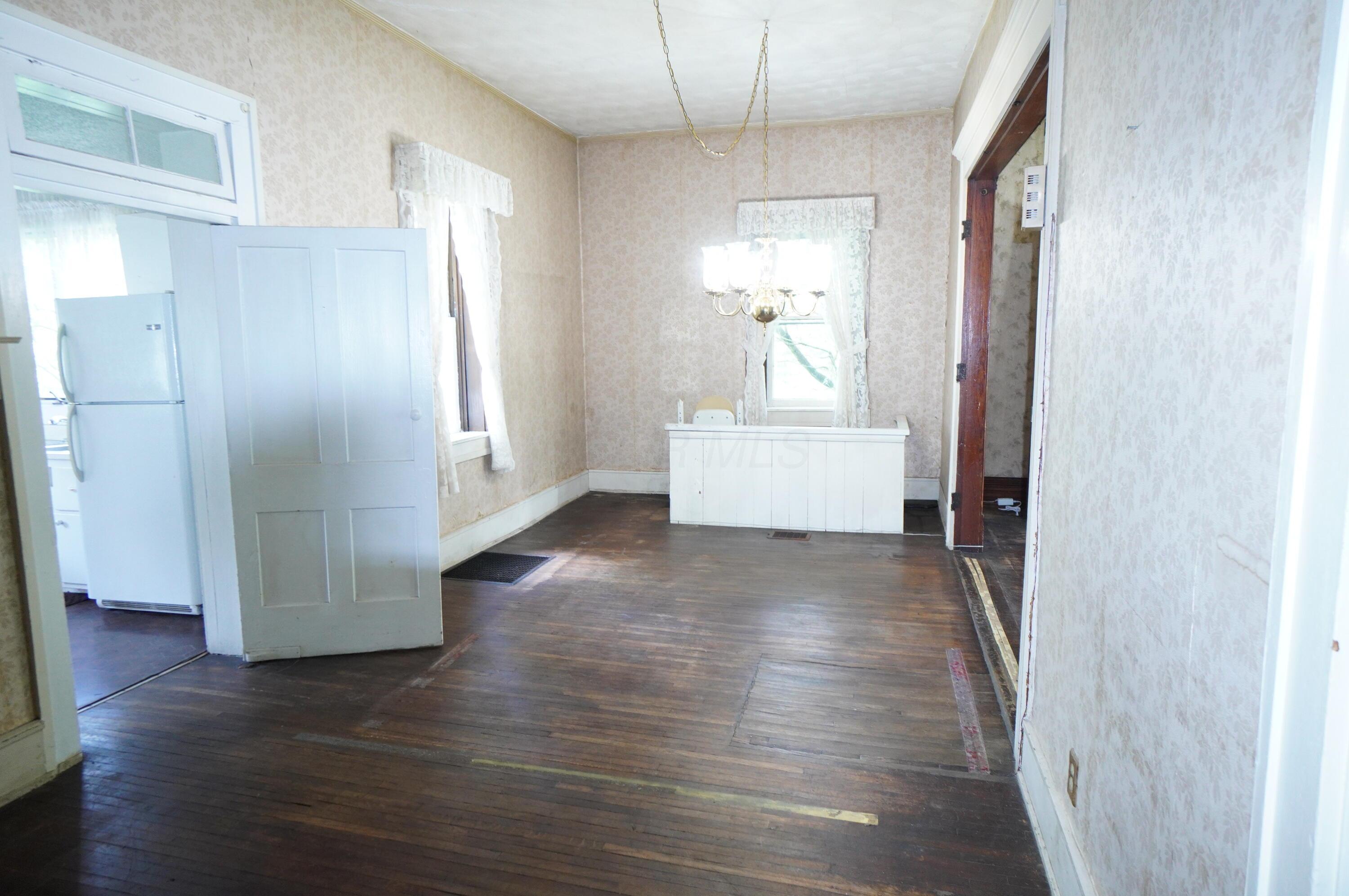 7 W Columbus Street, Lithopolis, Ohio image 19