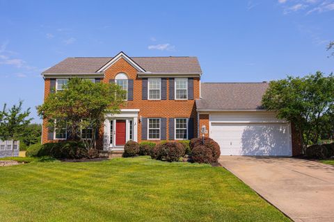 Photo of 13923 Sunladen Drive NW, Pickerington, OH 43147 (MLS # 226018664)