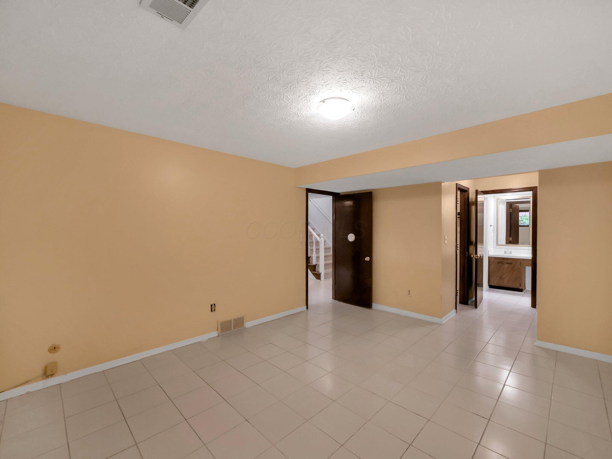 5610 Scepter Place, Columbus, Ohio image 23