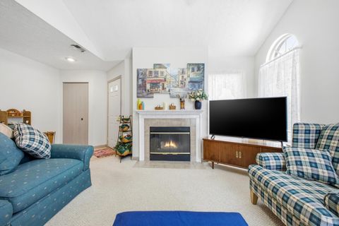 Tiny photo for 2487 Timbers Edge Lane, Columbus, OH 43235 (MLS # 226002814)