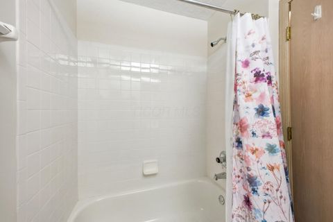 Tiny photo for 2487 Timbers Edge Lane, Columbus, OH 43235 (MLS # 226002814)