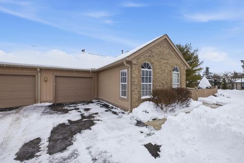 Tiny photo for 2487 Timbers Edge Lane, Columbus, OH 43235 (MLS # 226002814)