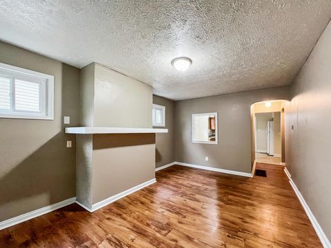 Tiny photo for 1461 Aberdeen Avenue, Columbus, OH 43211 (MLS # 225037436)