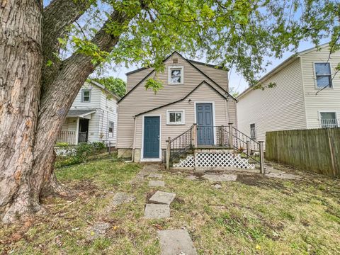 Tiny photo for 1461 Aberdeen Avenue, Columbus, OH 43211 (MLS # 225037436)