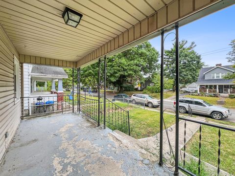 Tiny photo for 1461 Aberdeen Avenue, Columbus, OH 43211 (MLS # 225037436)