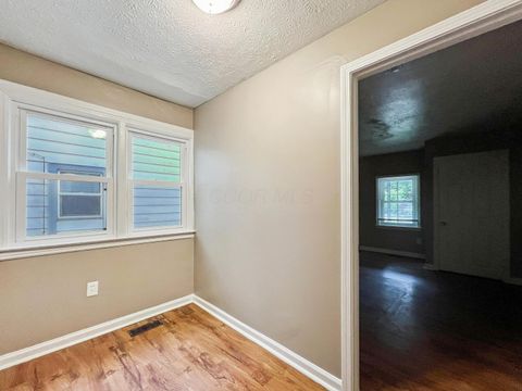 Tiny photo for 1461 Aberdeen Avenue, Columbus, OH 43211 (MLS # 225037436)