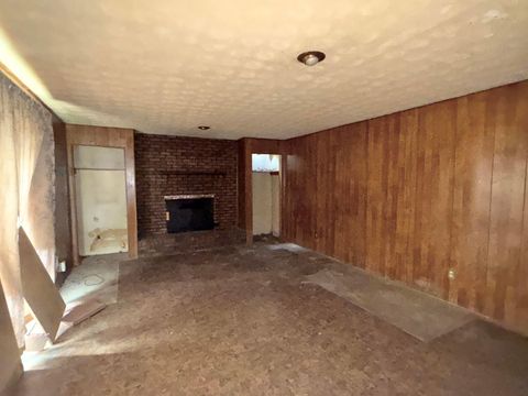 Tiny photo for 3747 Ferman Road, Columbus, OH 43207 (MLS # 225045387)