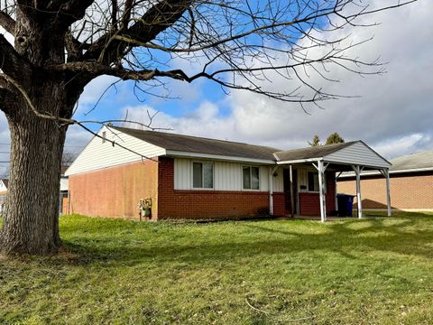 Tiny photo for 3747 Ferman Road, Columbus, OH 43207 (MLS # 225045387)