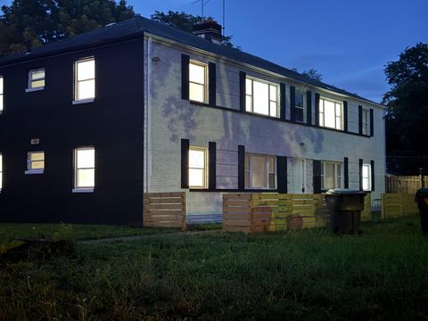 Photo of 50 N Hampton Road, Columbus, OH 43213 (MLS # 226002439)