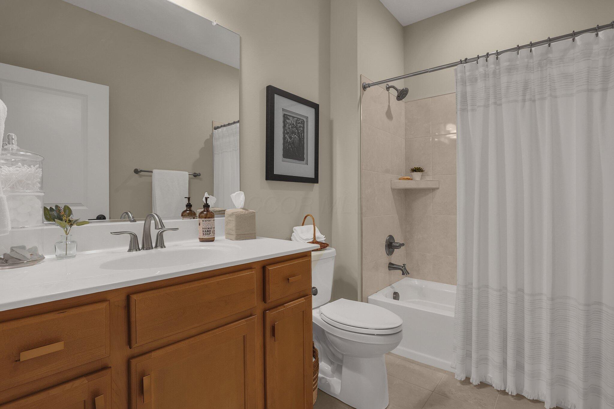 3628 Backstretch Way, Grove City, Ohio image 20