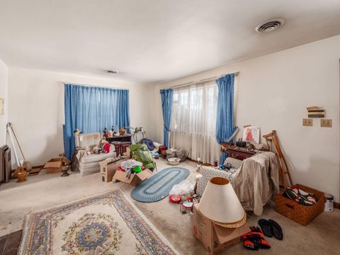 Tiny photo for 2736 Eastminster Road, Columbus, OH 43209 (MLS # 225044865)