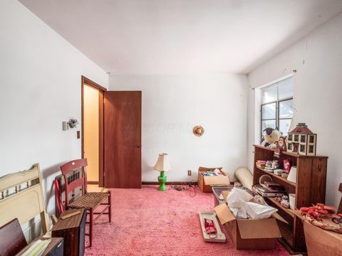 Tiny photo for 2736 Eastminster Road, Columbus, OH 43209 (MLS # 225044865)