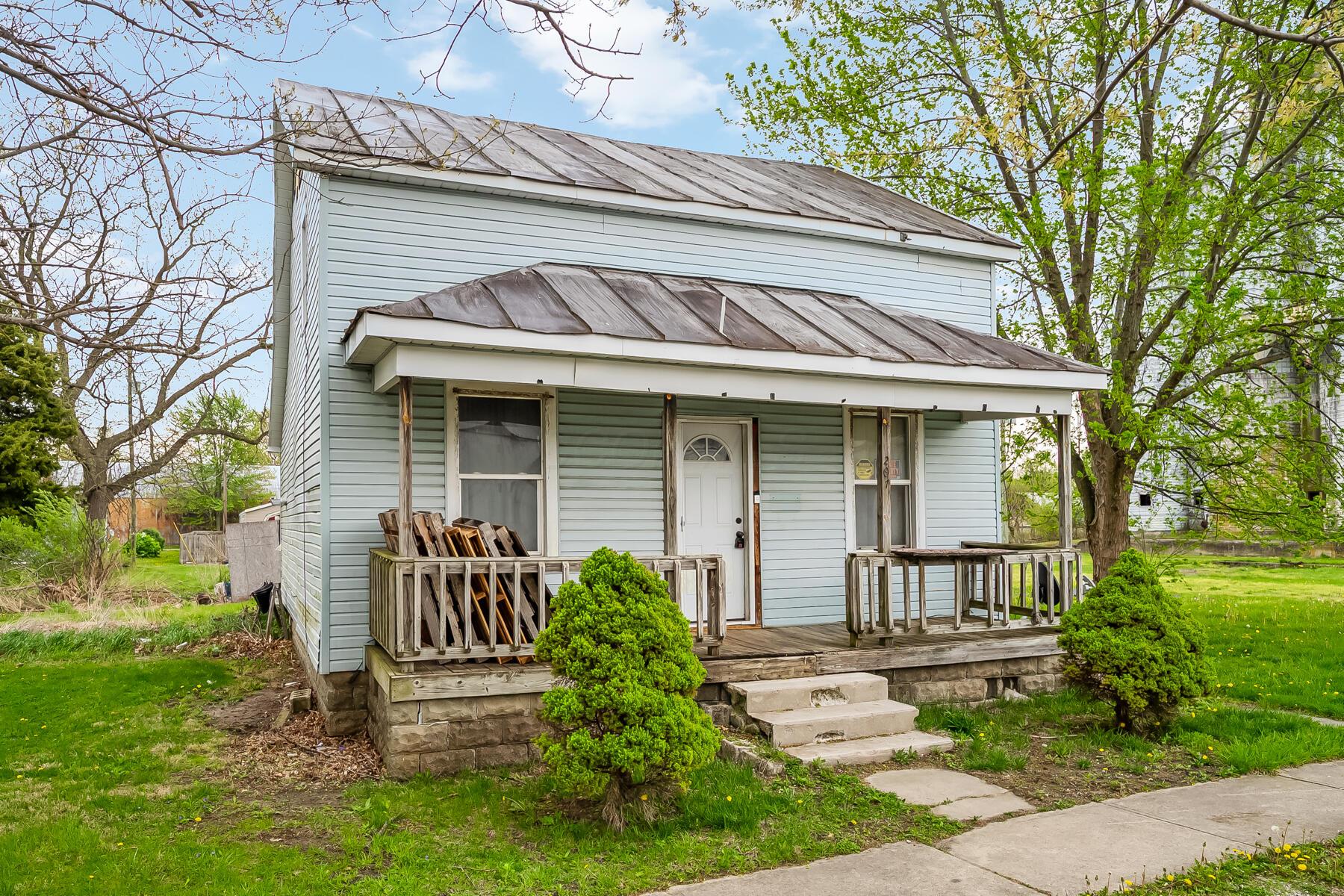 207 N Gormley Street, Forest, Ohio image 1