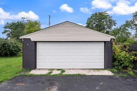 Tiny photo for 3435 Devin Road, Grove City, OH 43123 (MLS # 226031557)