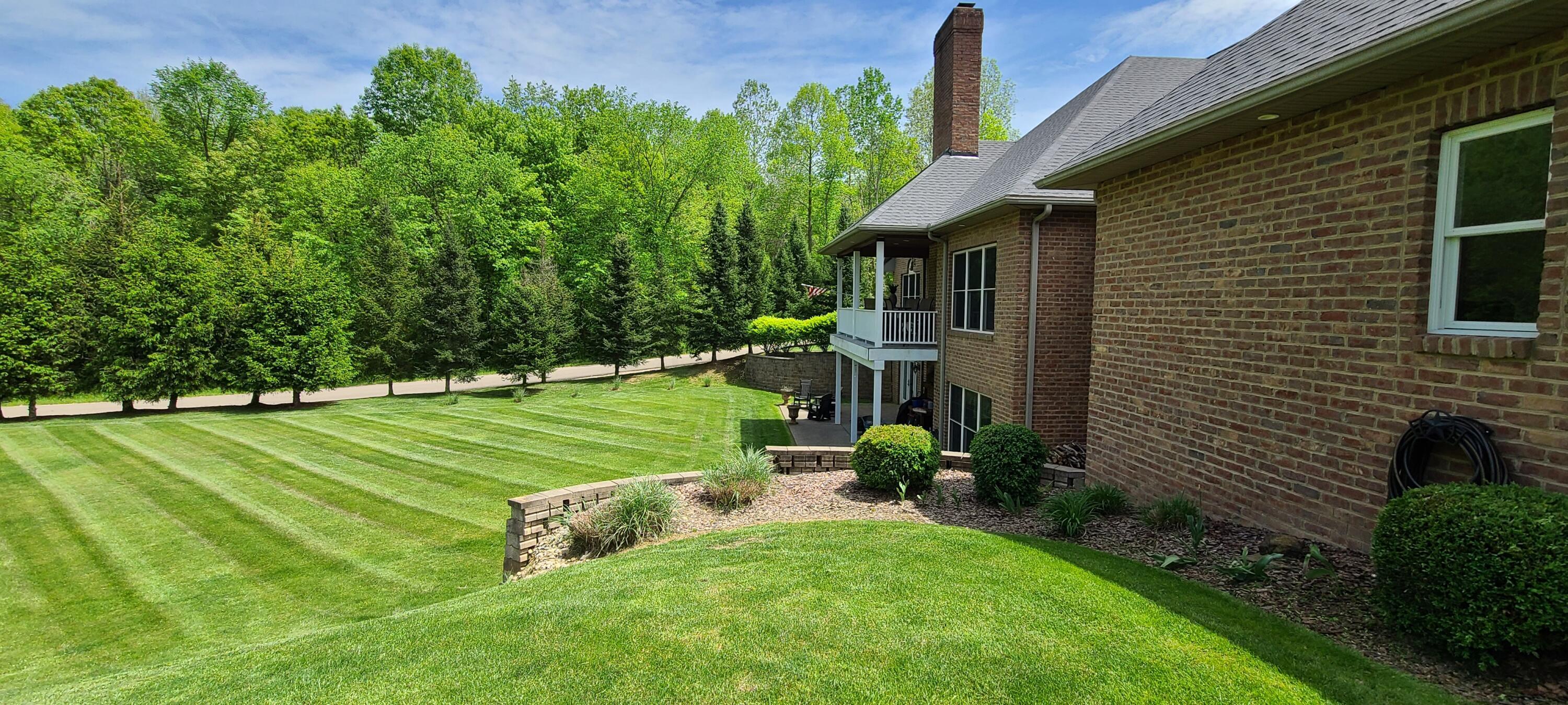 6245 Cassingham Court, Zanesville, Ohio image 5