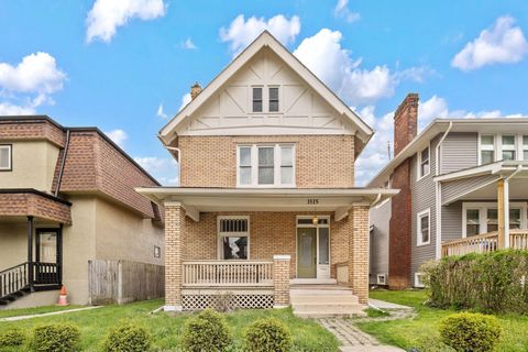 Photo of 1515 Menlo Place, Columbus, OH 43203 (MLS # 226011683)