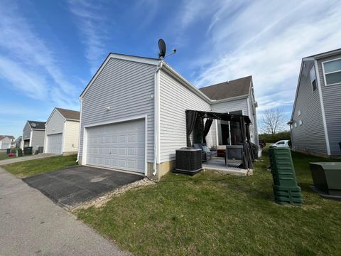 Tiny photo for 5652 Long Branch Place, Columbus, OH 43228 (MLS # 226013131)