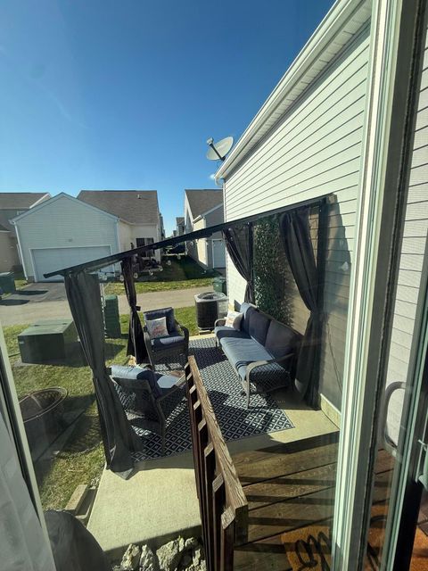 Tiny photo for 5652 Long Branch Place, Columbus, OH 43228 (MLS # 226013131)