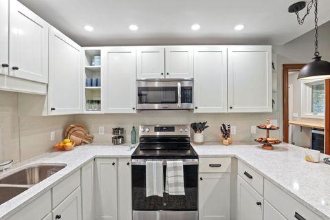 Tiny photo for 29030 Rockstull Road, Sugar Grove, OH 43155 (MLS # 226005509)