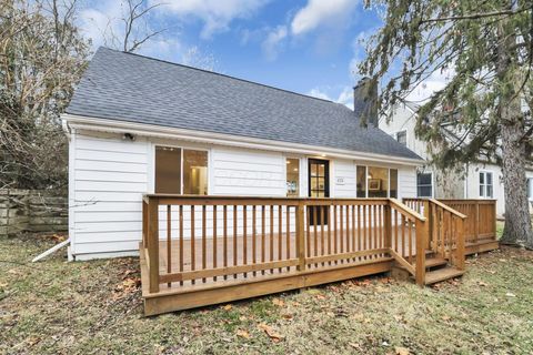 Tiny photo for 4374 Scenic Drive, Columbus, OH 43214 (MLS # 226000620)