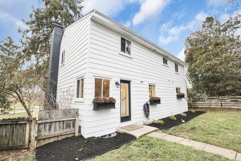 Tiny photo for 4374 Scenic Drive, Columbus, OH 43214 (MLS # 226000620)