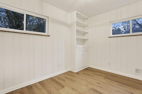 Tiny photo for 4374 Scenic Drive, Columbus, OH 43214 (MLS # 226000620)