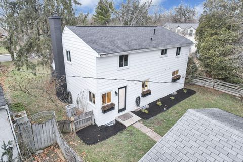 Tiny photo for 4374 Scenic Drive, Columbus, OH 43214 (MLS # 226000620)