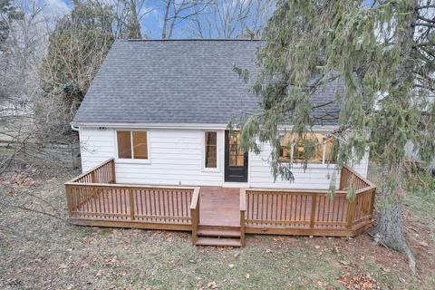 Tiny photo for 4374 Scenic Drive, Columbus, OH 43214 (MLS # 226000620)