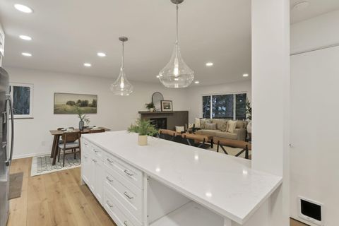 Tiny photo for 4374 Scenic Drive, Columbus, OH 43214 (MLS # 226000620)