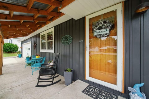 Tiny photo for 1461 Bellefontaine Avenue, Marion, OH 43302 (MLS # 226025913)
