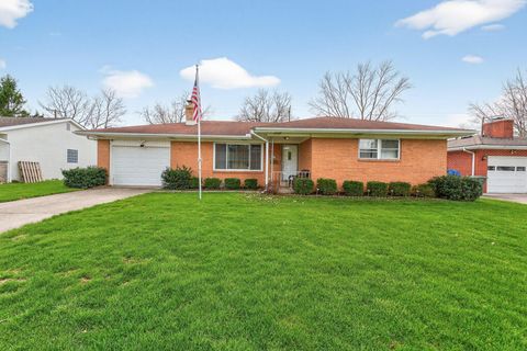 Photo of 947 Norris Drive, Columbus, OH 43224 (MLS # 226009583)